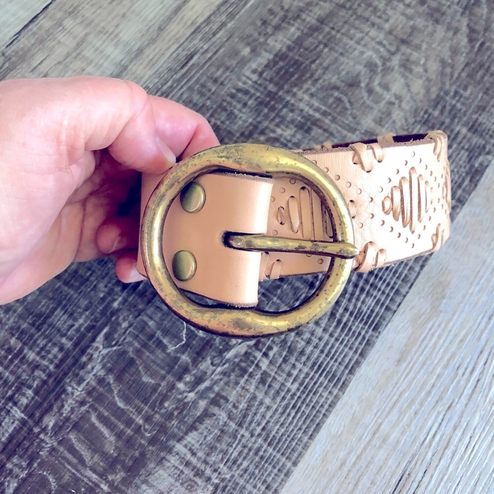 Lucky brand leather diamond weave detail tan belt - Picture 3 of 3